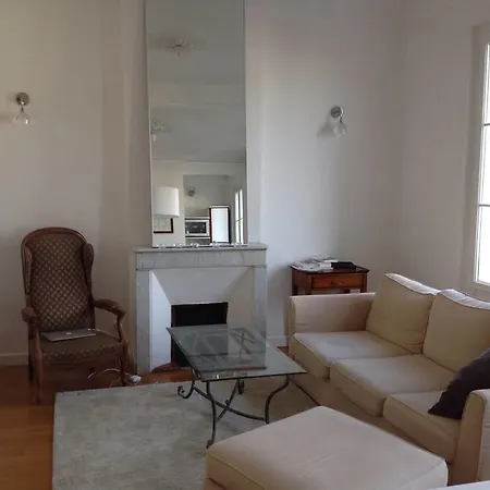 Toulon Apartment *